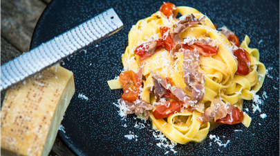 Pure and Simple Recipe of the Day: Fettucine with Prosciutto and Cherry Tomatoes