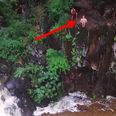 VIDEO: A guy banging his head and breaking 14 ribs after his cliff dive went wrong