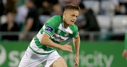 Damien Duff has announced his retirement from football