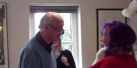 VIDEO: Irish Grandad with Alzheimer’s recognises his niece who’s home from Australia for Christmas