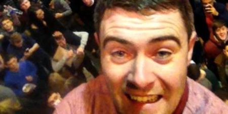 PIC: Galway student takes a brilliant selfie of the huge RAG week crowd on Eyre Square