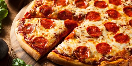 Italian judge rules that divorced dad can pay alimony in pizza