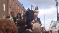 WATCH: The Healy-Rae brothers having a singsong celebration outside Leinster House