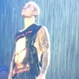 VIDEO: Justin Bieber has fallen over on stage… again