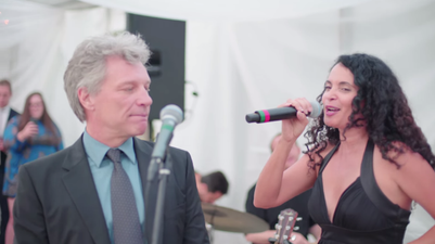Watch Bon Jovi really, REALLY not want to sing at this wedding reception