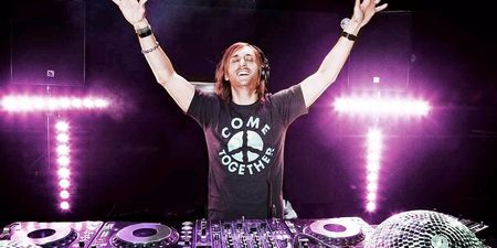 People are really sticking the knife into David Guetta for his Euro 2016 Final performance
