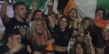 WATCH: Irish fans in Rio city centre sing ‘Olé, Olé’ as Team Ireland arrive at Olympics opening ceremony