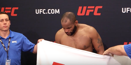 WATCH: Did this UFC fighter use a crafty method to cut 1.2lbs at the weigh-ins?
