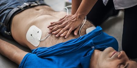 Women are less likely to receive CPR from a stranger than a man