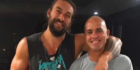 Jason Momoa is in absolutely ridiculous shape and it’s easy to see why