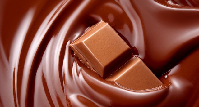 Chocolate bar thief Liverpool returns money