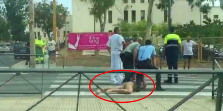 Irishman in Ibiza under police guard after fleeing a hospital while naked and holding knives