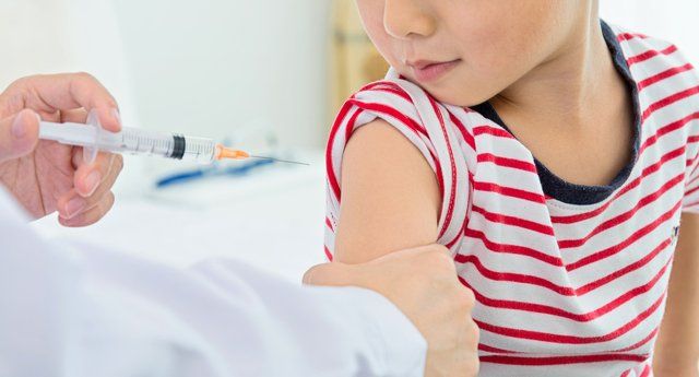 Irish Cancer Society free vaccine boys Budget 2019