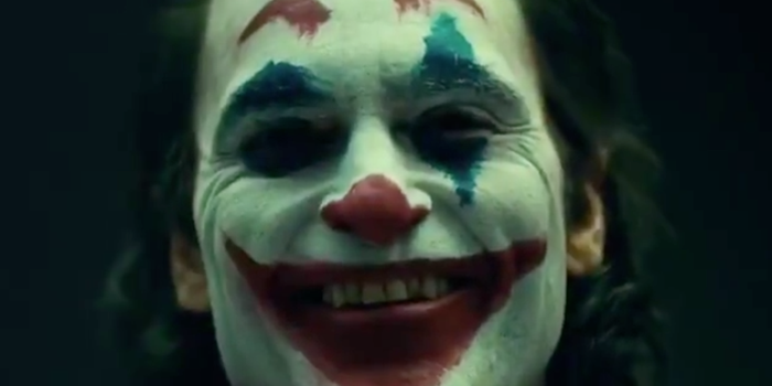 Joker Joaquin Phoenix costume
