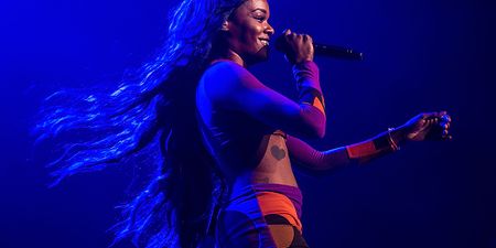 Azealia Banks gets off her flight to Dublin after reporting incident with Aer Lingus staff