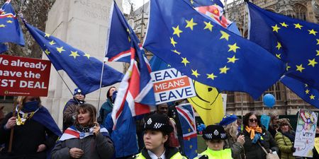 Support for Anti-Brexit petition surges past 600,000 signatures, crashes website