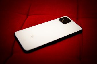 REVIEW: The Google Pixel 4 – fast, sleek and early to sleep