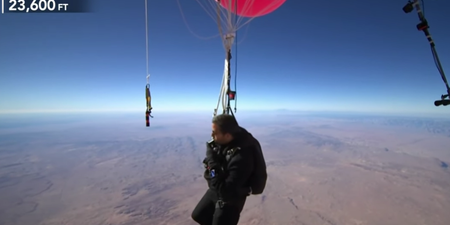 David Blaine floats at 25,000 feet with helium balloons in latest stunt