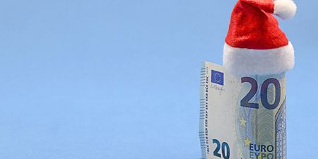 Record Christmas bonuses worth €390 million to be paid to 1.6 million recipients next week
