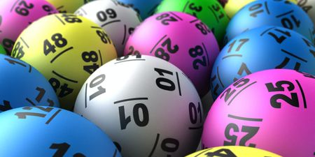 Loads of Irish trying their luck for the $243 million Powerball lottery draw