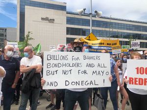 “If we don’t get what we want… we’re coming back with a vengeance.” Thousands gather in Dublin for Mica protest