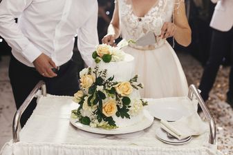Bride asks guests to pay per slice of cake eaten at wedding