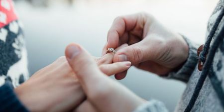 Thinking about popping the question? Here are 3 top tips for engagement ring shopping