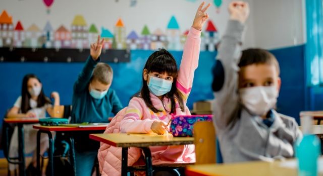 Children mask wearing schools Ireland Covid Barnardos