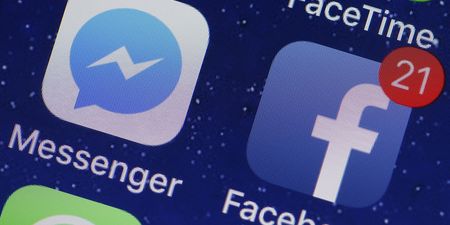 Mark Zuckerberg warns against screenshotting Messenger conversations