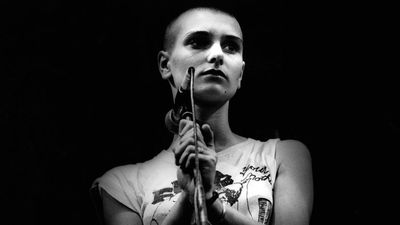 Sinead O’Connor’s daughter sings heartbreaking Nothing Compares 2 U at Carnegie Hall tribute