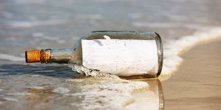 Message in a bottle from ‘Aoife’ from Ireland washes up on US beach