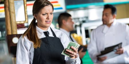 Waitress rages after tourists leave 10% tip on €640 bill for perfect service
