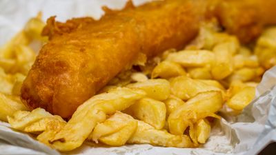 Restaurant has brilliant response to customer’s moan about being charged €9.35 for fish and chips
